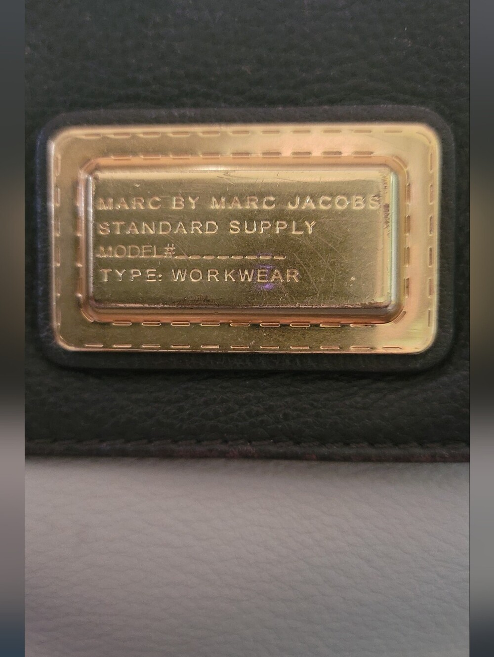 Marc by Marc Jacobs Taupe/Brown Pebbled Leather Shoulder/Crossbody Bag - Picture 3 of 16